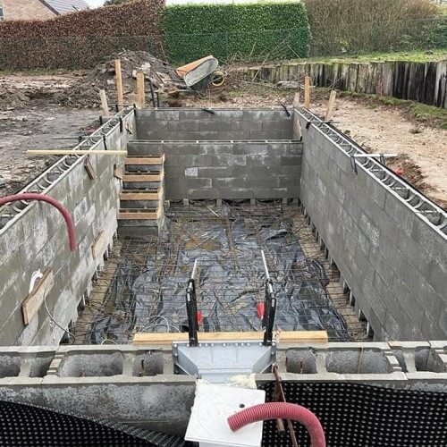 constructeur piscine en beton